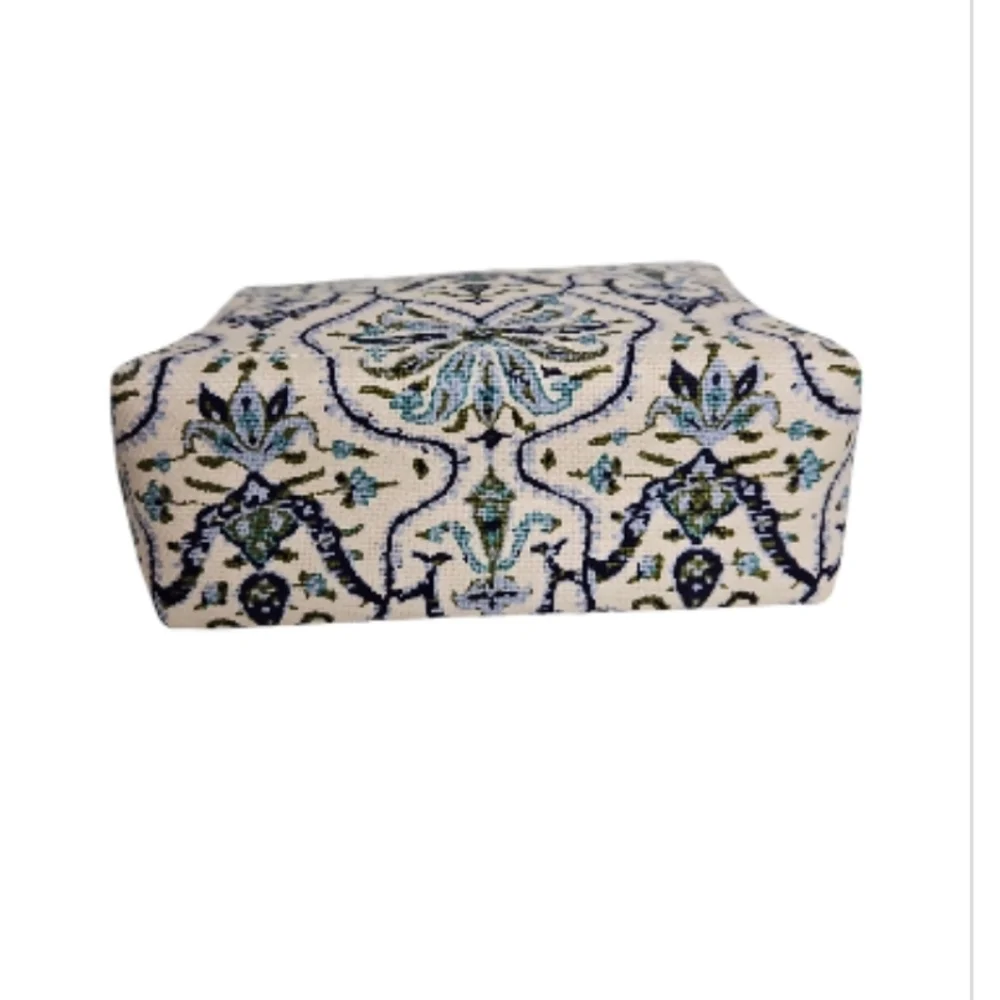 Spartina 449 Cosmetic Case  Hamilton Rug Print NEW